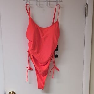 WOMEN'S NOVA FASHION SWIMSUIT XL